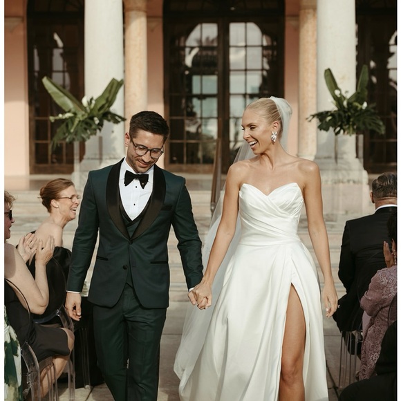 Wedding dress and veil - like new!